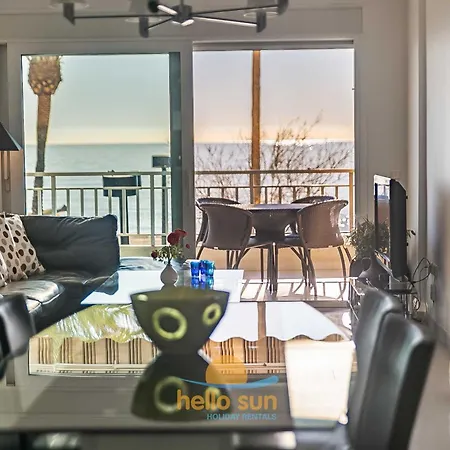 130 - Beachfront With Spectacular Sea Views, * Fuengirola