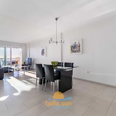 130 - Beachfront With Spectacular Sea Views, Fuengirola