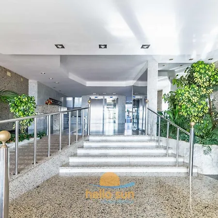 130 - Beachfront With Spectacular Sea Views, Fuengirola